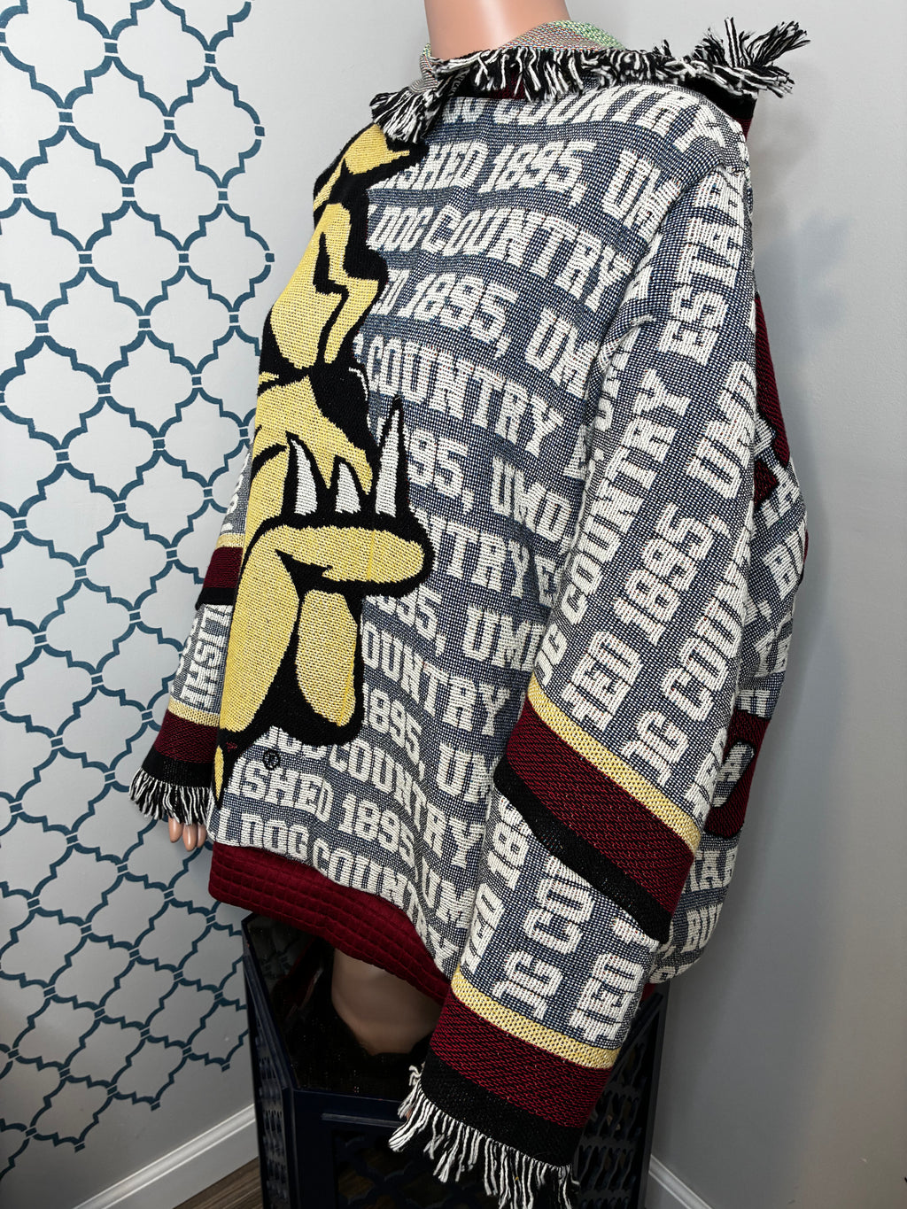 UMD Bulldogs Blanket Pullover (XL)