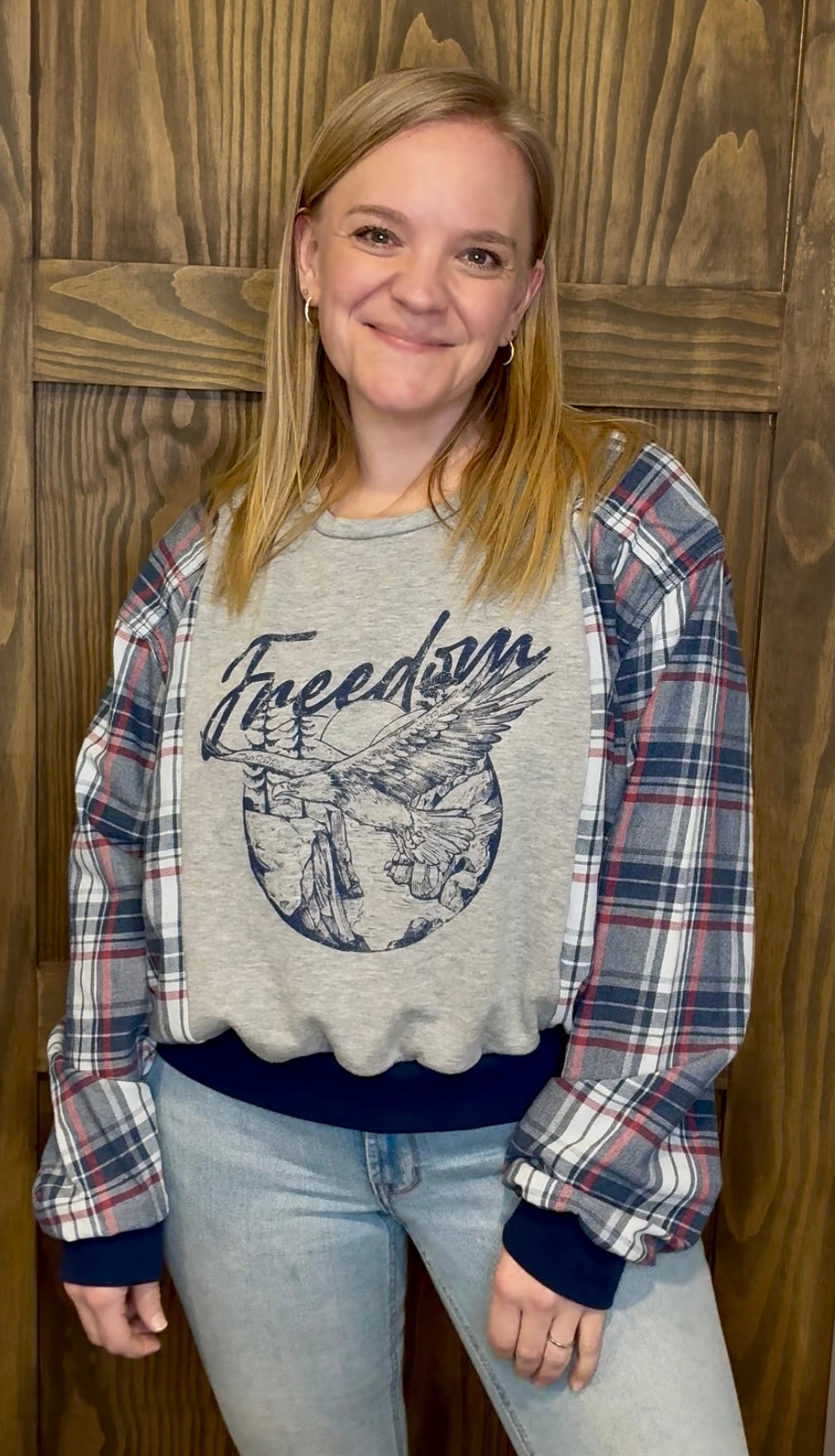 Freedom Cropped Crewneck (M)