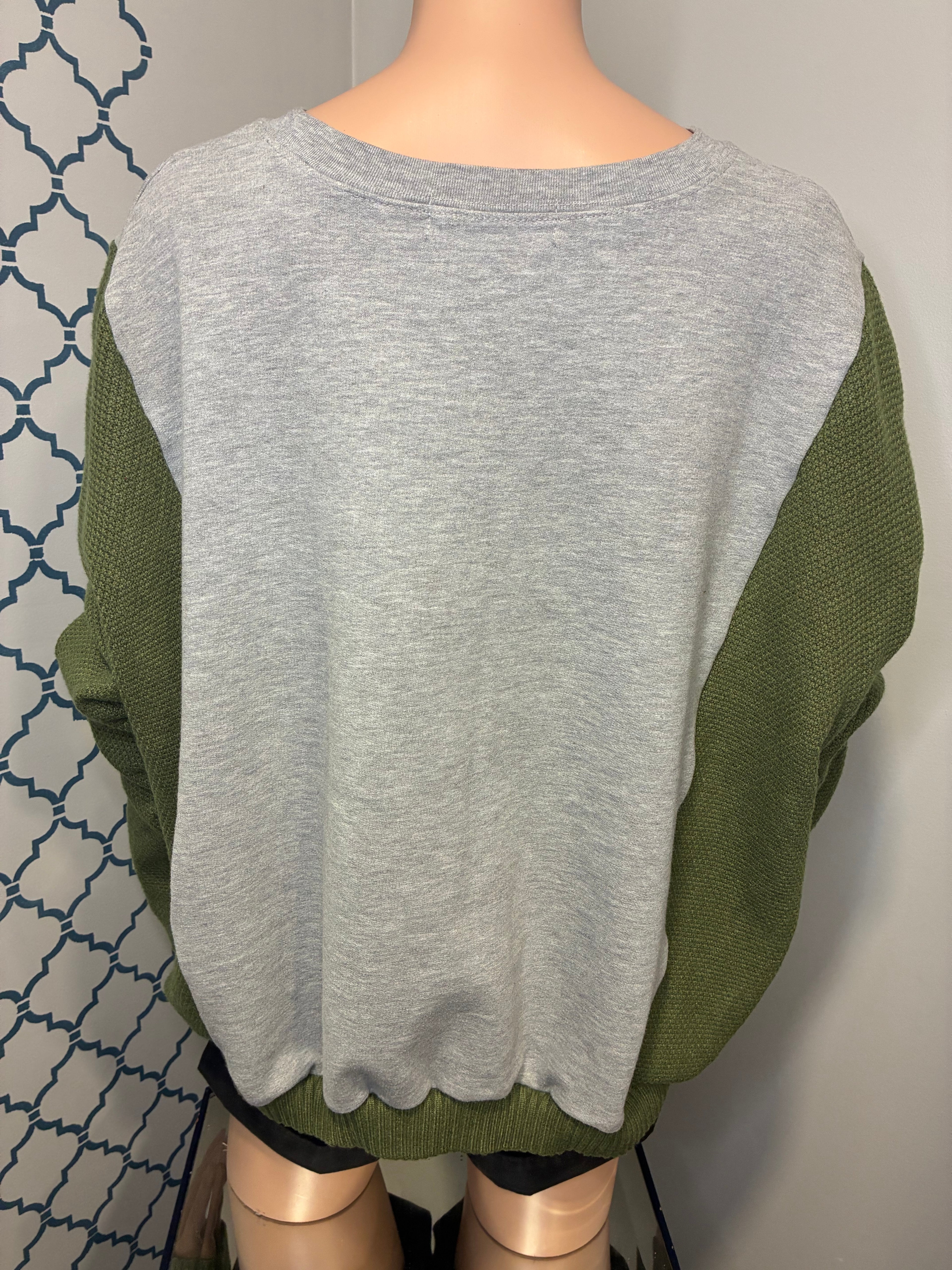 Honey Bees Sweater (XL) (SOLD)