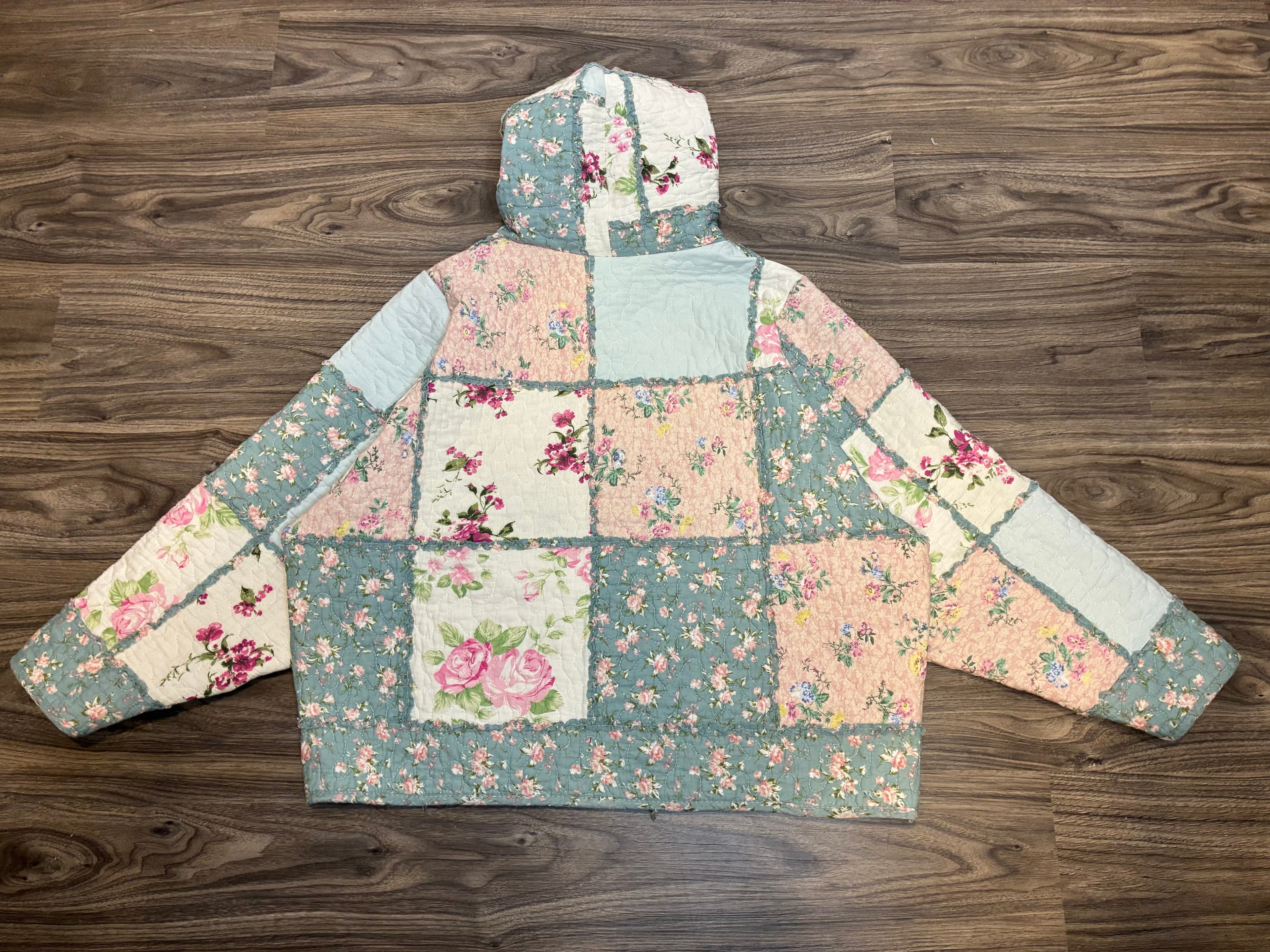 Pastel Quilted Hoodie (L)