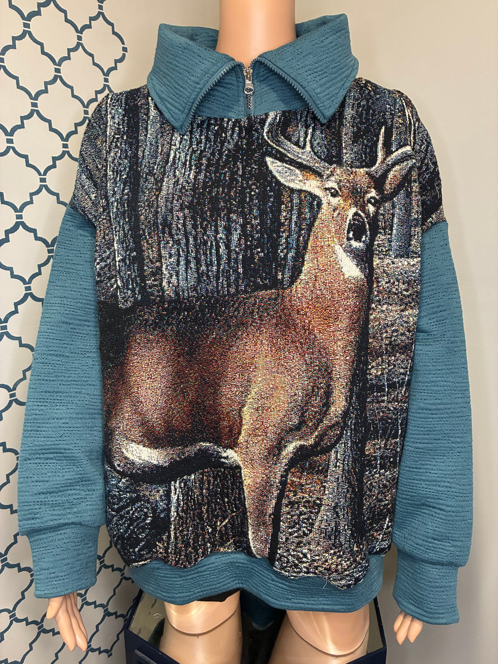 Oh-Deer Blanket Sweatshirt (Lg)
