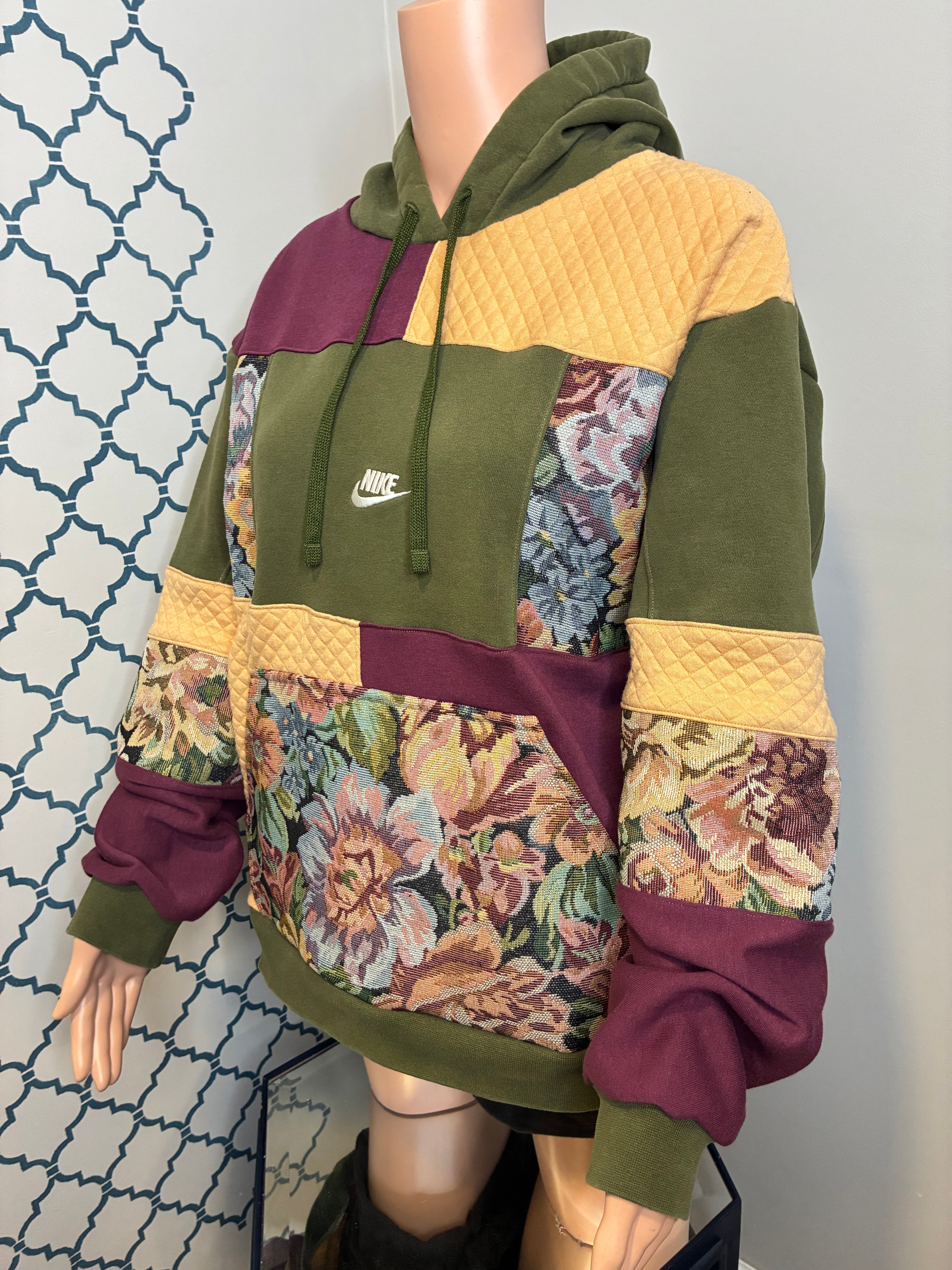 Wine and Spice Hoodie (L)