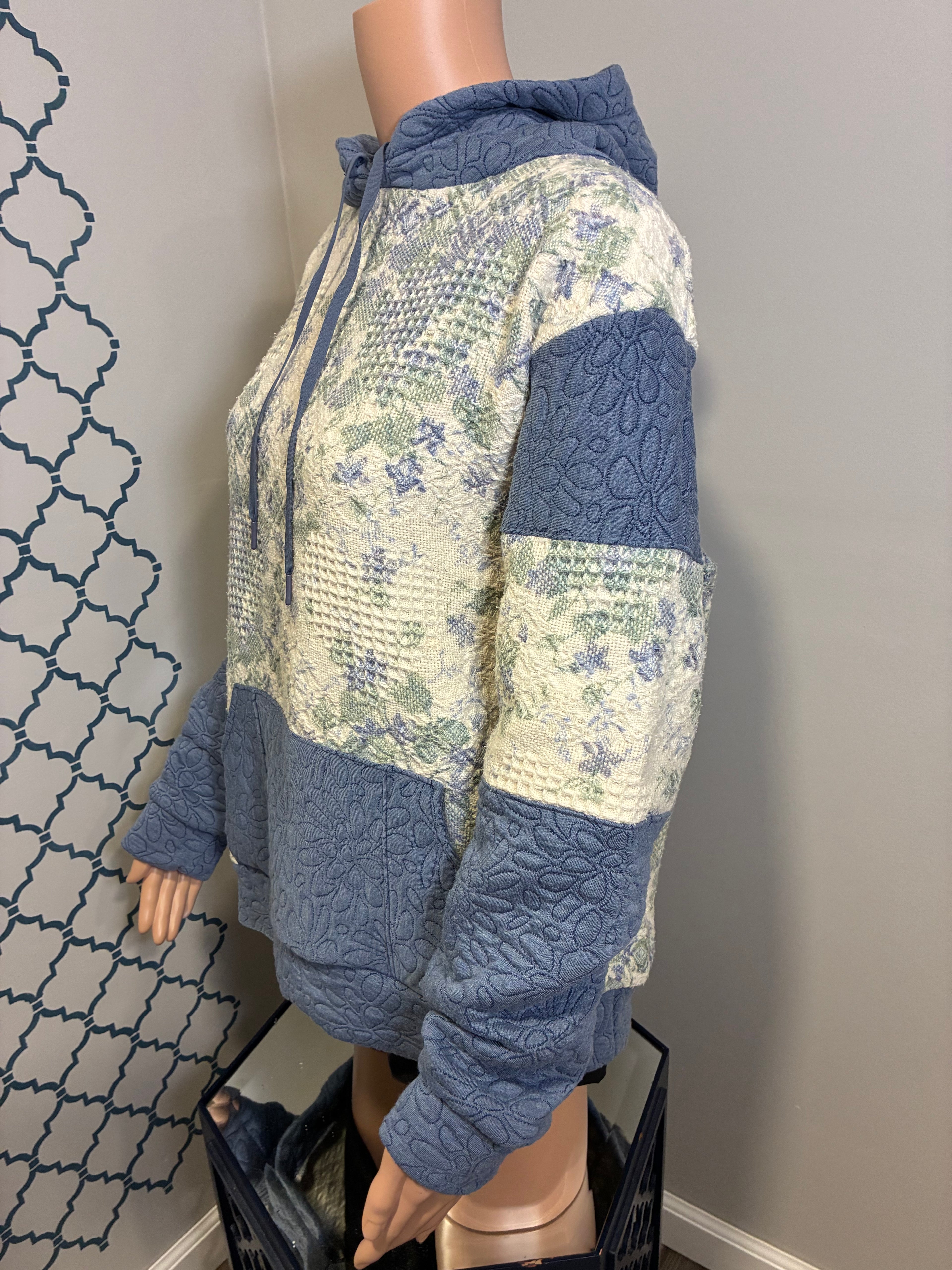 Blue blanket Sweatshirt (M)