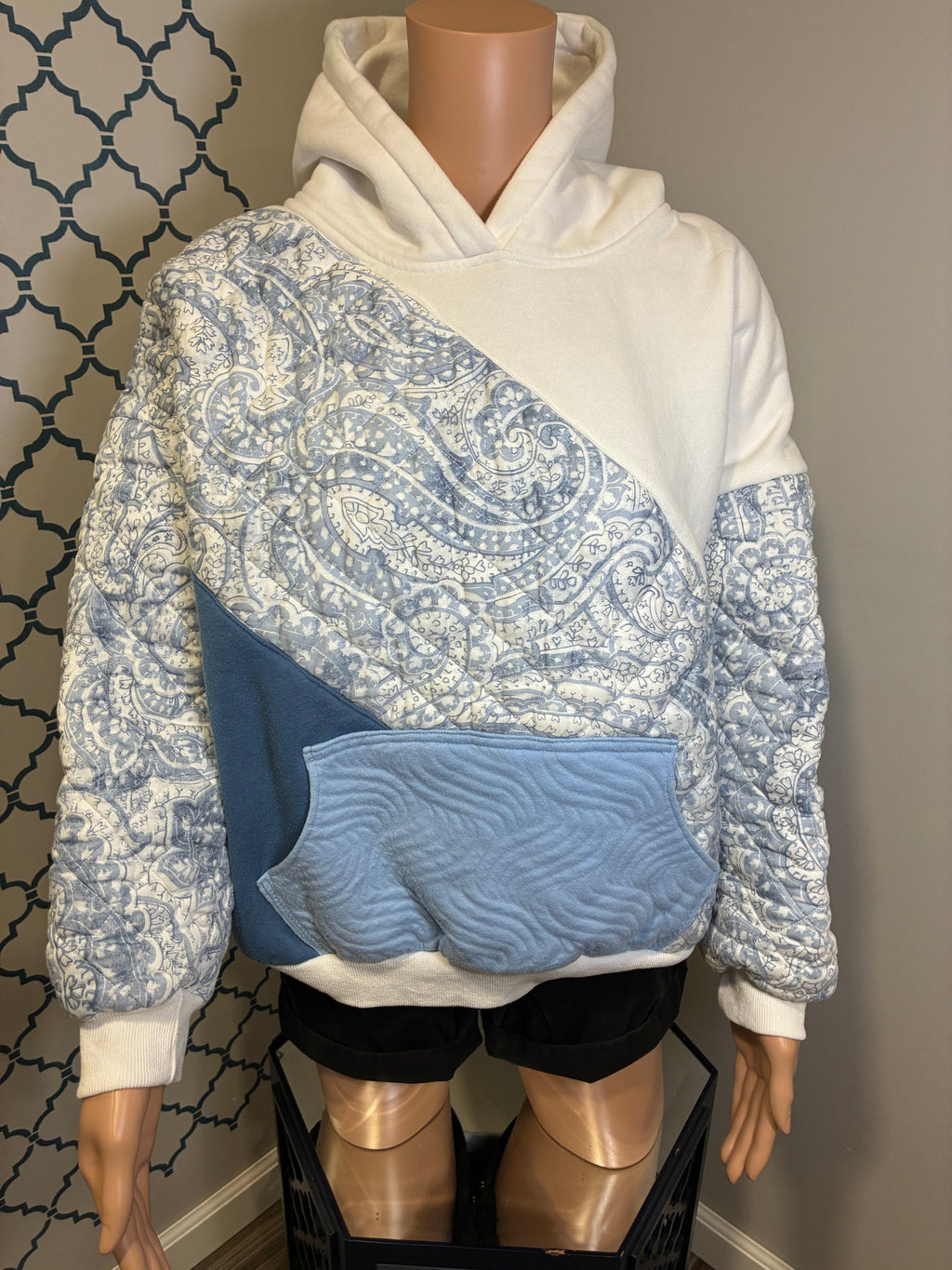 Blue Waves Hoodie (M)