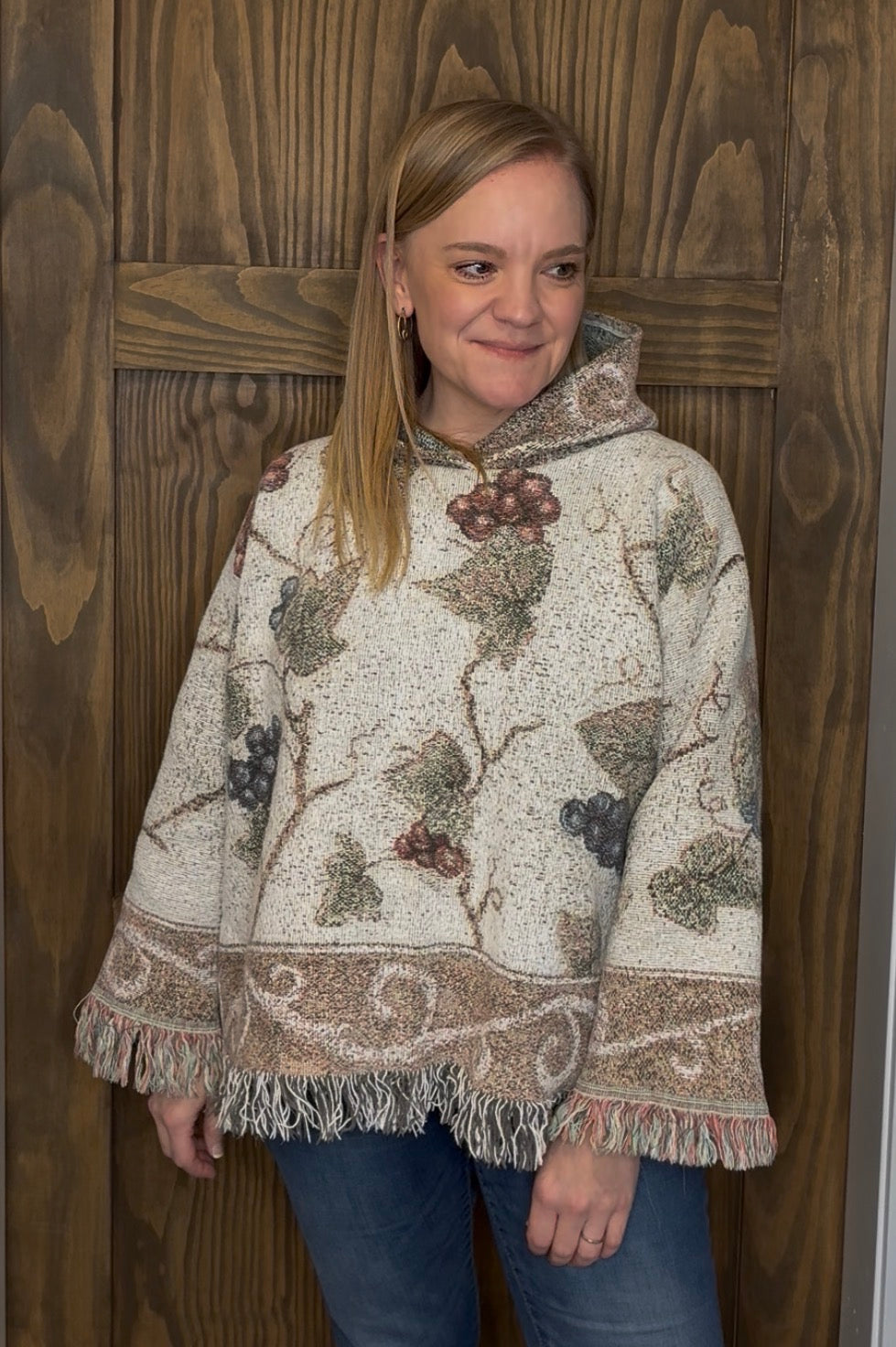 Grape Vine Hooded Pullover Sweater (M)