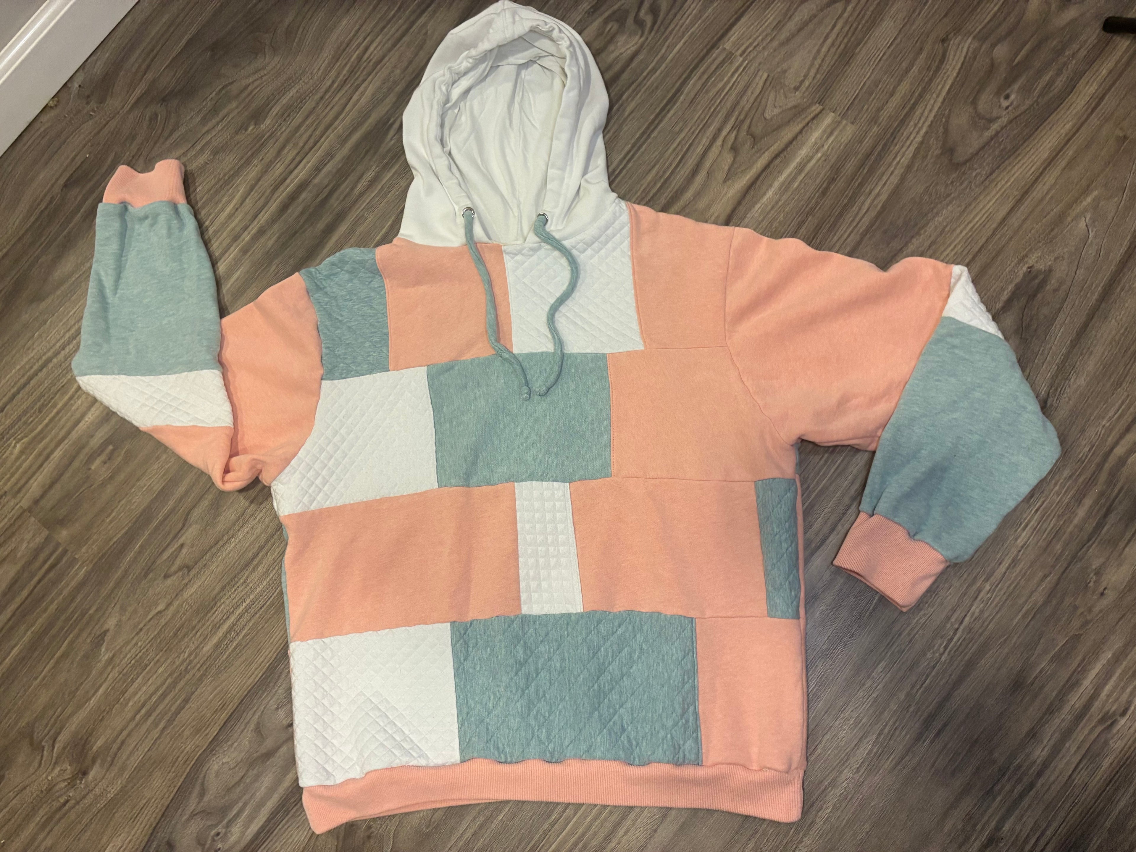 Peachy-keen Sweatshirt (M)