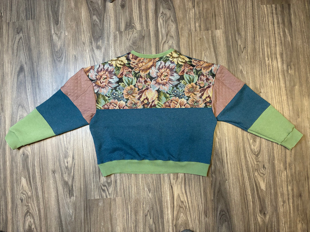 Aqua “Hartt” Cropped Crew Neck (M) (SOLD)