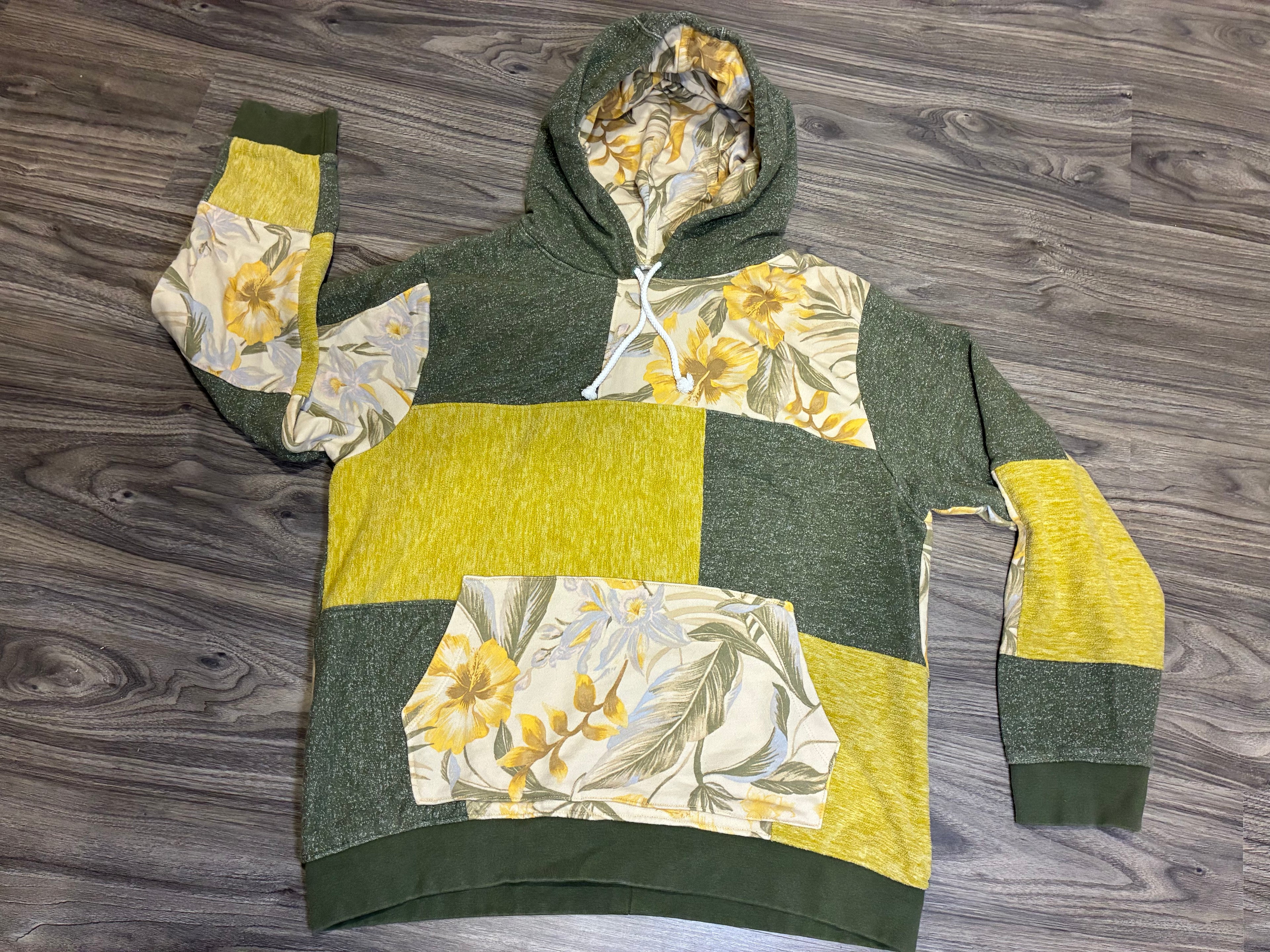 Moss and Flowers Hoodie (M)