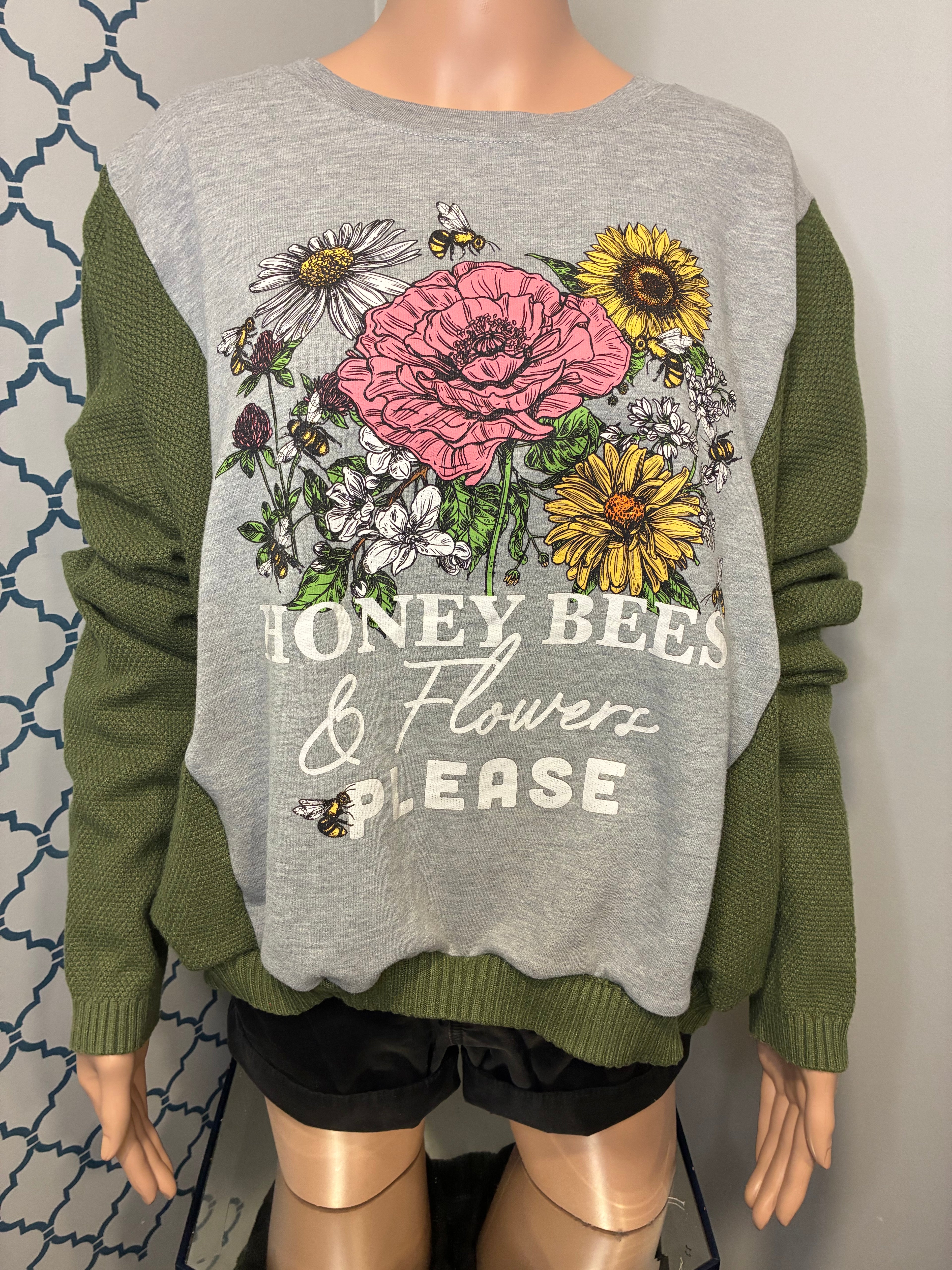 Honey Bees Sweater (XL) (SOLD)