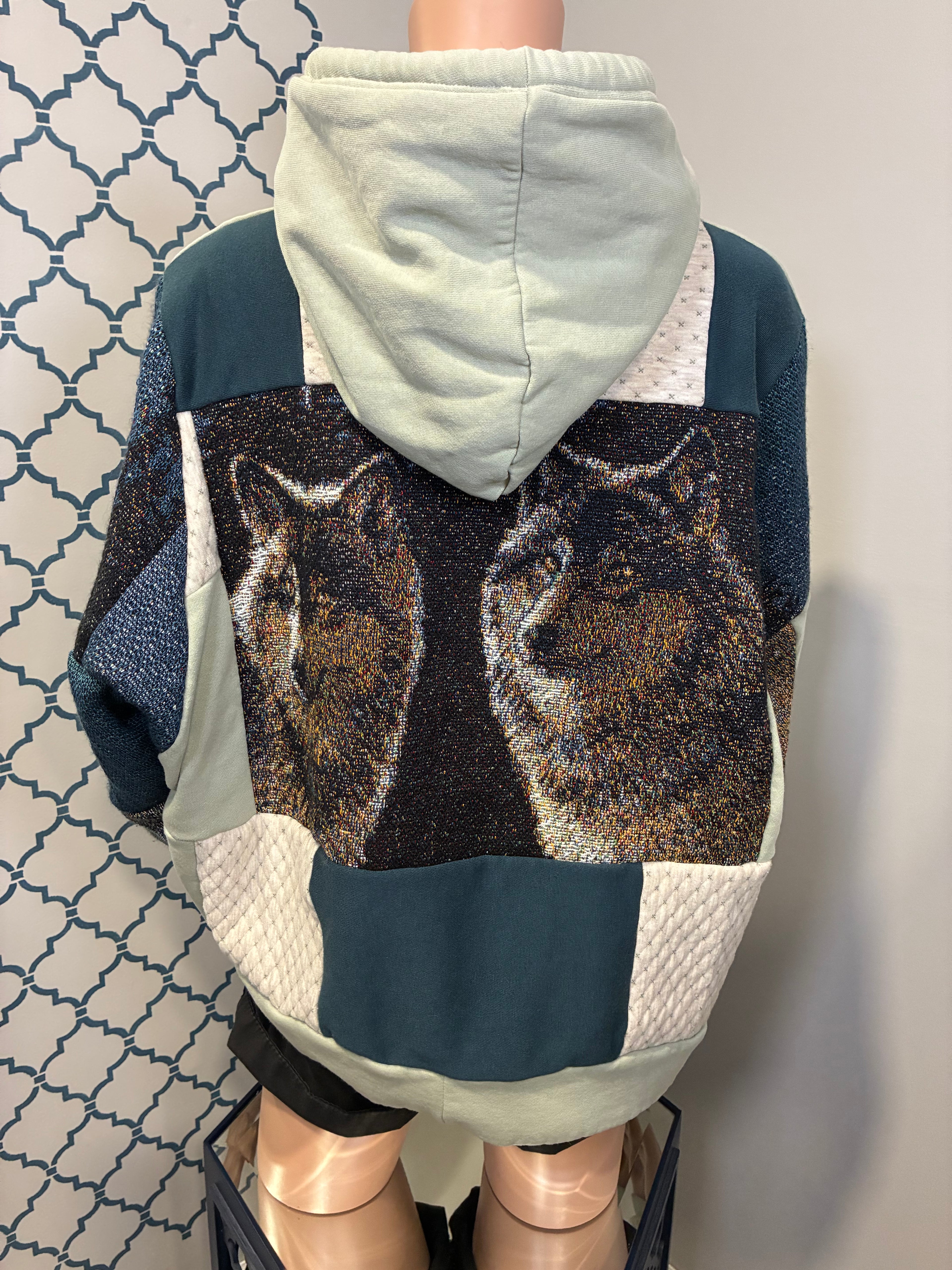Evening Wolf Sweatshirt (L)