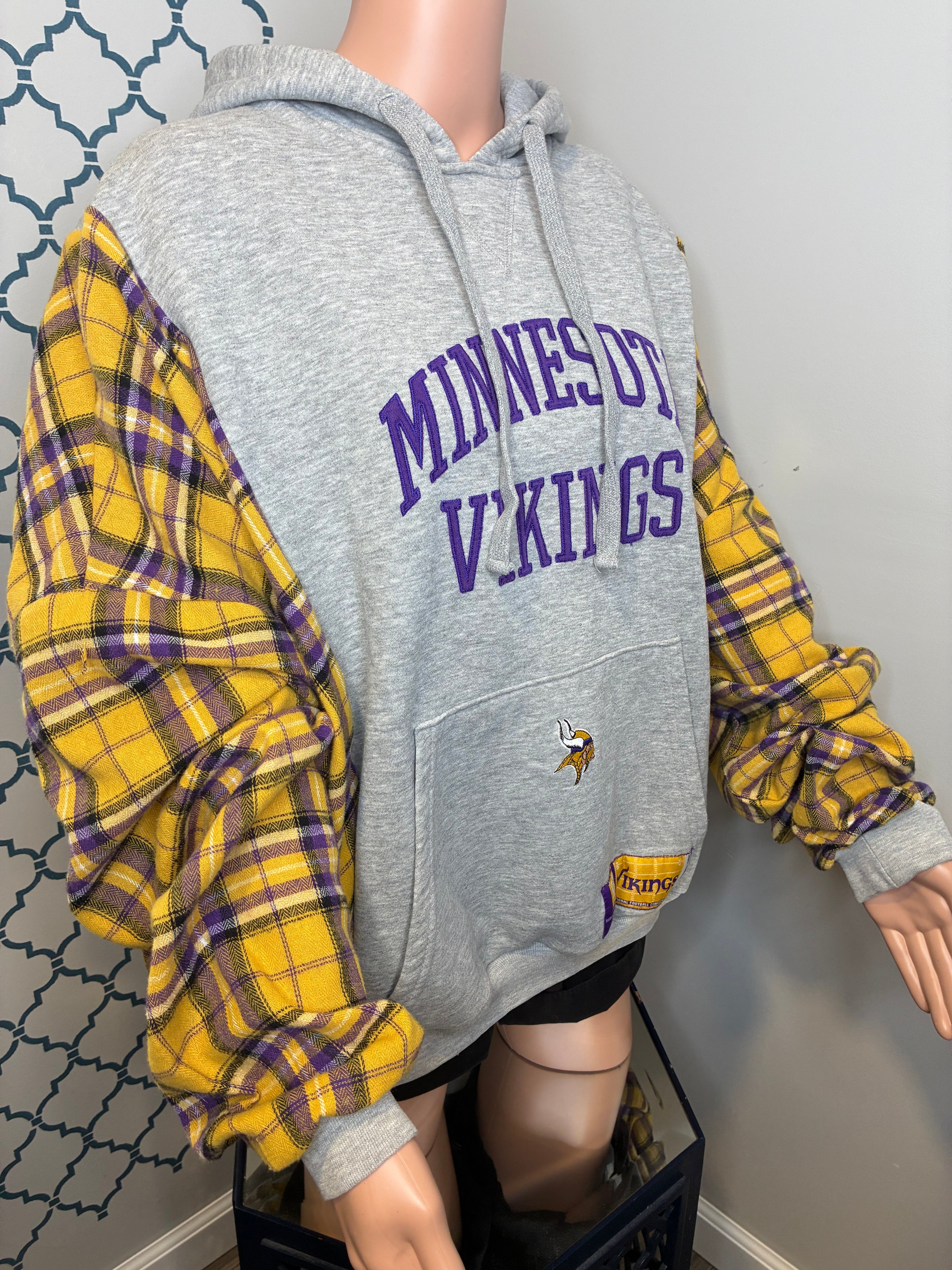Sports Fan Hoodie (L-XXL) (SOLD)