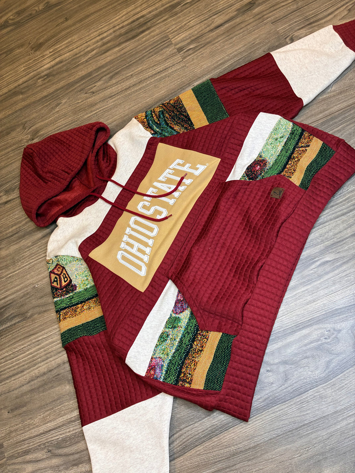 Ohio State Blanket Sweatshirt (Lg)