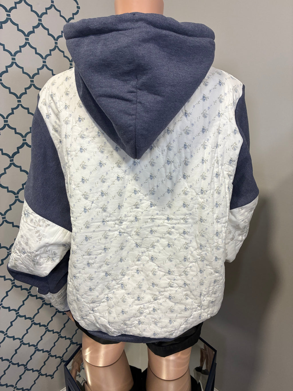 Quilted Blue Sweatshirt (M)(SOLD)