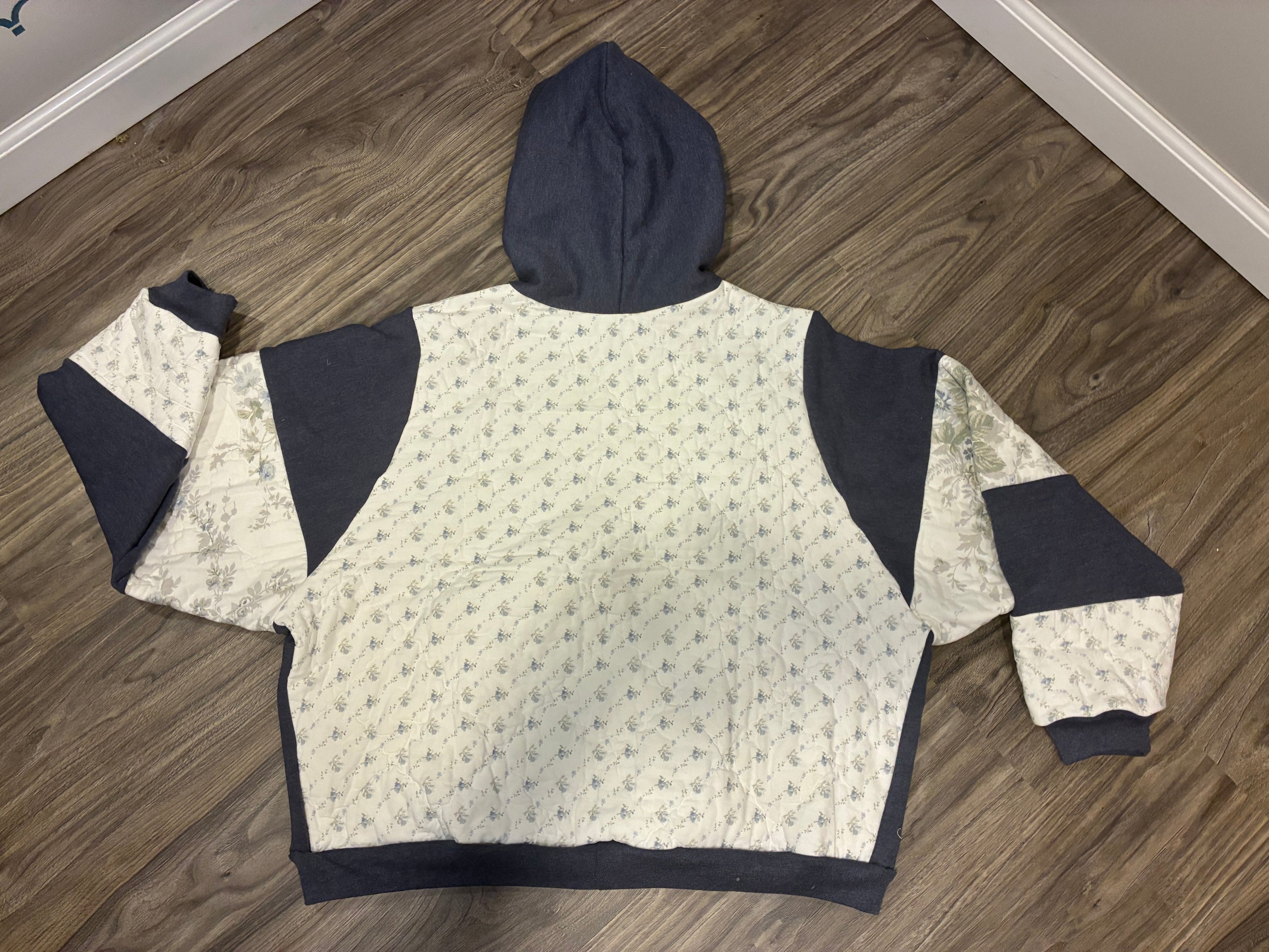 Quilted Blue Sweatshirt (M)(SOLD)